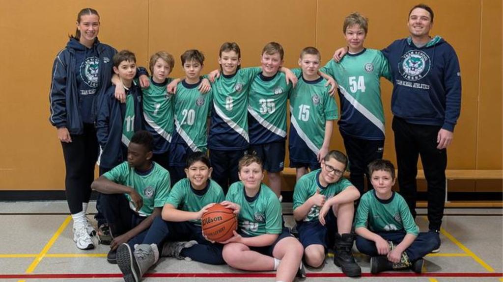 U12 Basketball Team Shines at Open Tournament